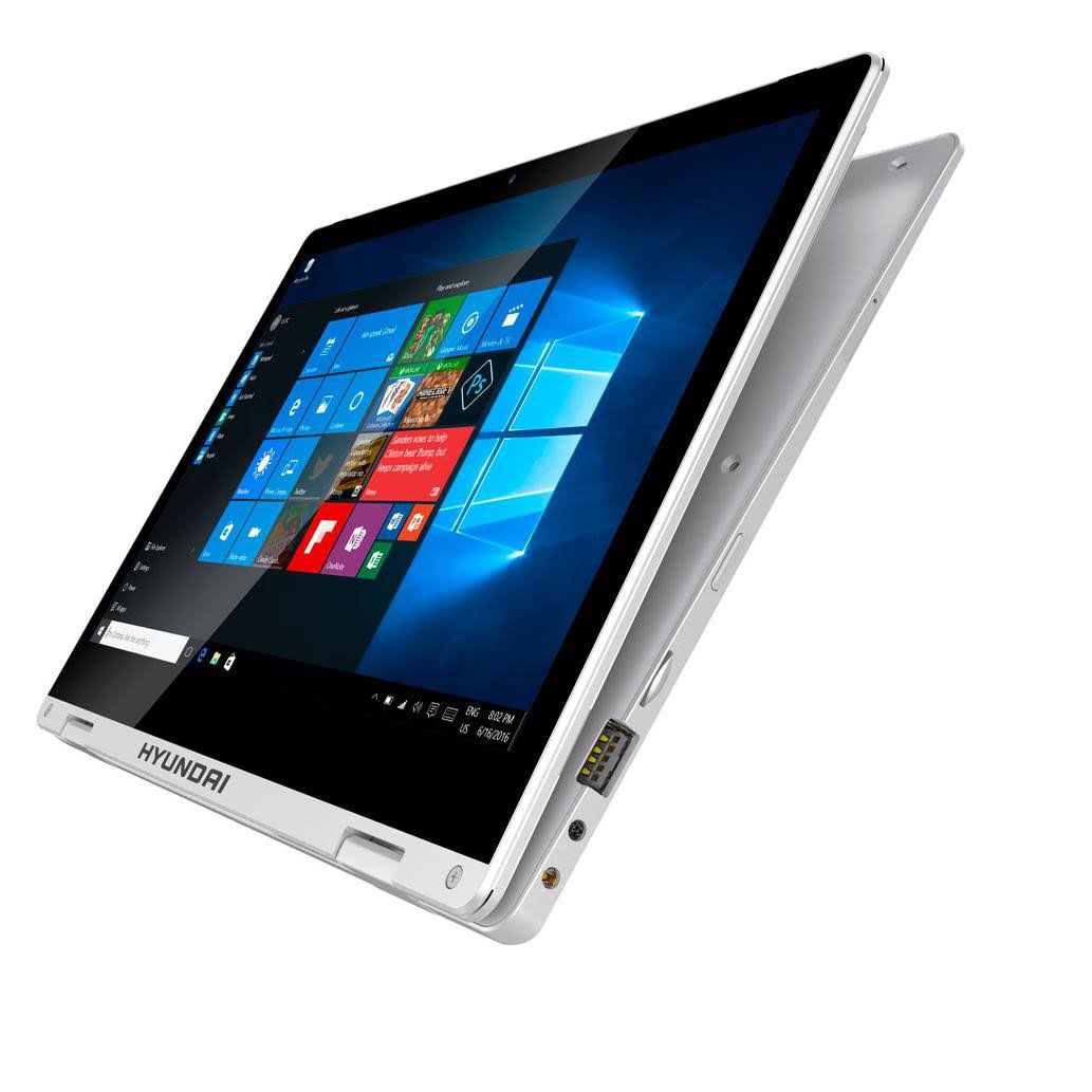 11.6in Laptop D900